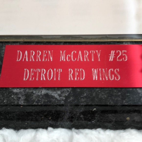 Darren McCarty collection - Picture 2 of 3